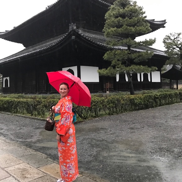 Meet your Posher, Lucia - Picture 4 of 4